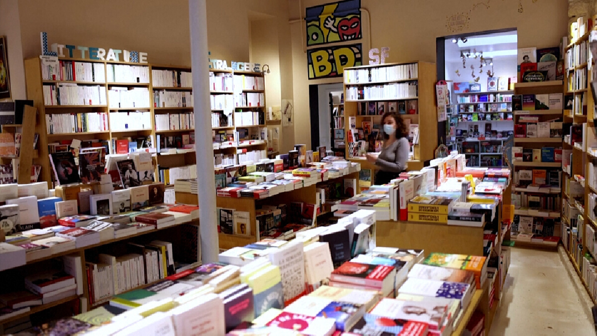 ร้านหนังสือฝรั่งเศสยังอยู่รอด แม้ในยุคอีคอมเมิร์ซครองเมือง ( คลิป )