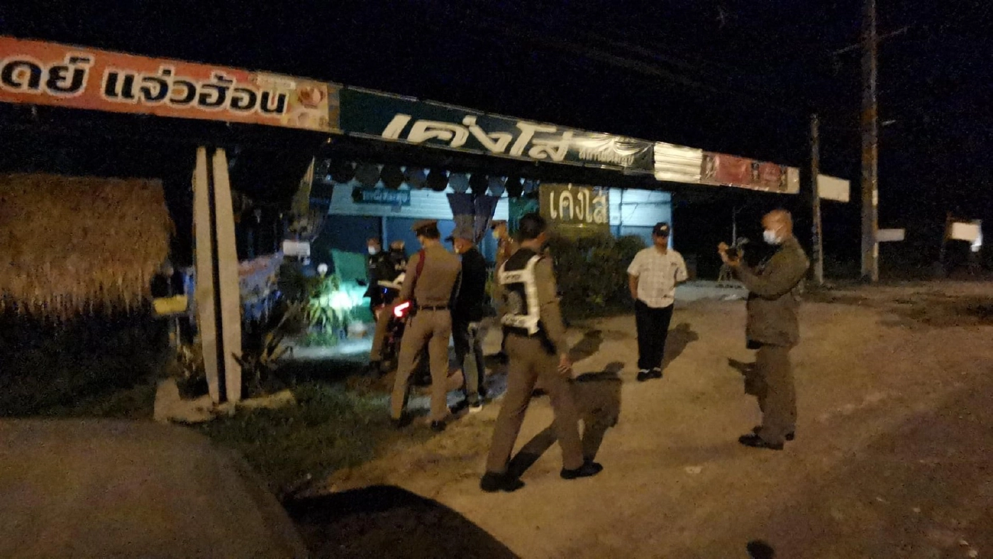 นักเที่ยวกลางคืนยิงกันเจ็บ 2 ตำรวจเร่งล่ามือก่อเหตุ