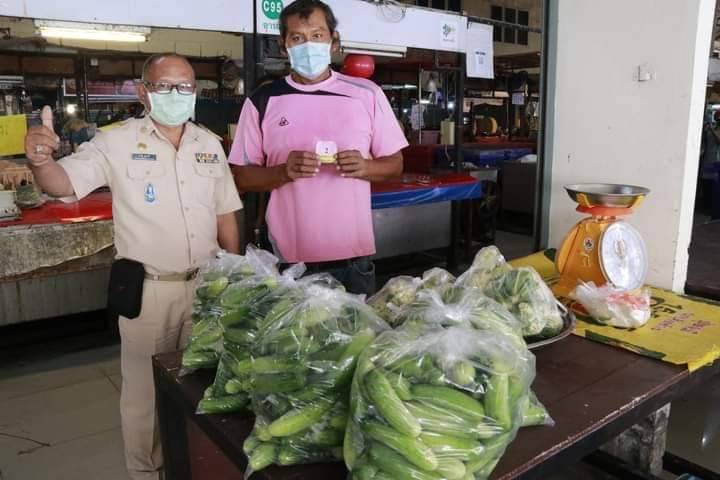 ทน.ลำปางจัดระเบียบผู้ค้าจับสลากแผงขายในตลาด