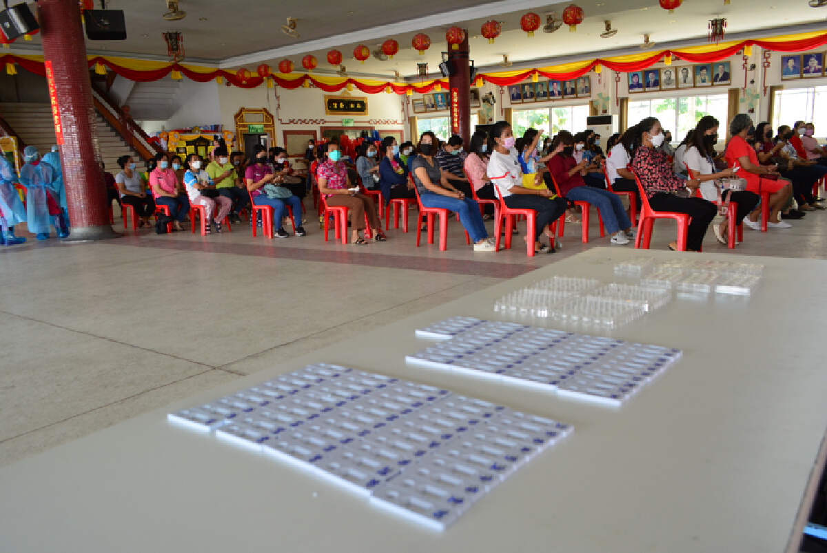 ผู้ปกครองหนุนเปิดสอบ รุกตรวจ  ATK บุคลากรโรงเรียนเบตง