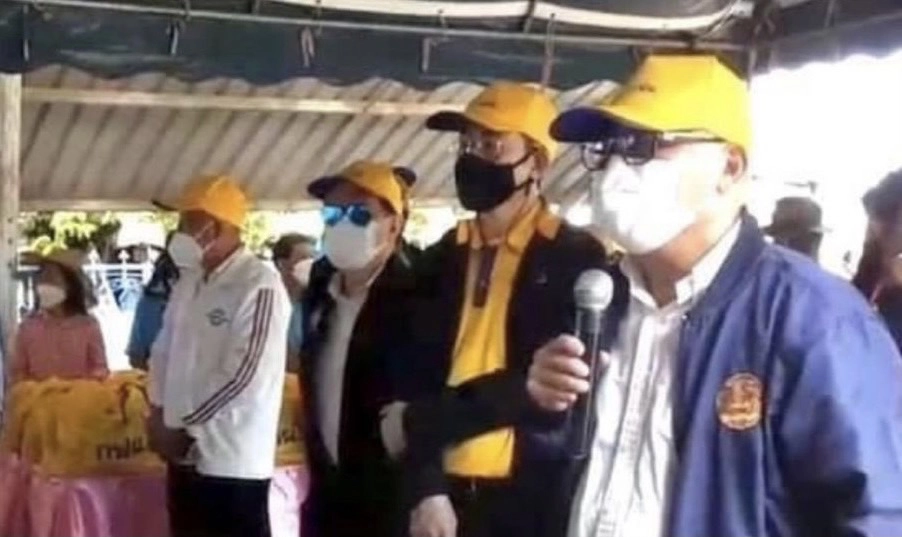 “สุพัฒนพงษ์” ลงพื้นที่ ลพบุรี ช่วยผู้ประสบภัยน้ำท่วม