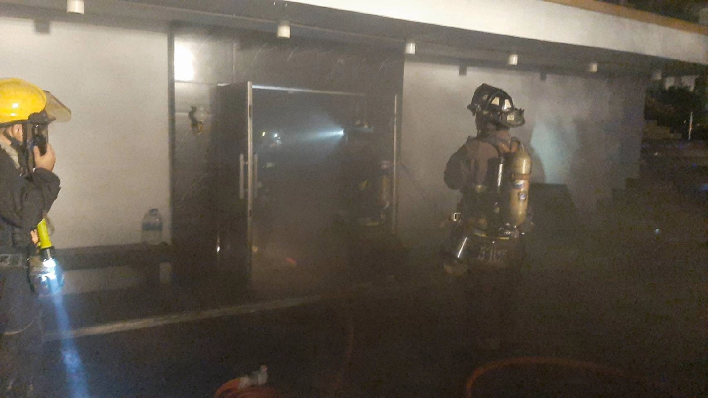 ไฟไหม้โรงแรมกักตัว ชาวต่างชาติ 80 คนเผ่นหนีอลหม่าน