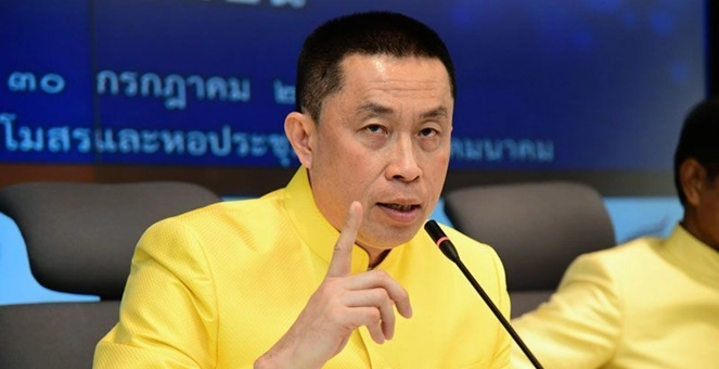 ศักดิ์สยาม ลั่น ต่อไปใครอย่าบอกว่าที่ดิน เขากระโดง เป็นของพ่อและพี่ชายอีก