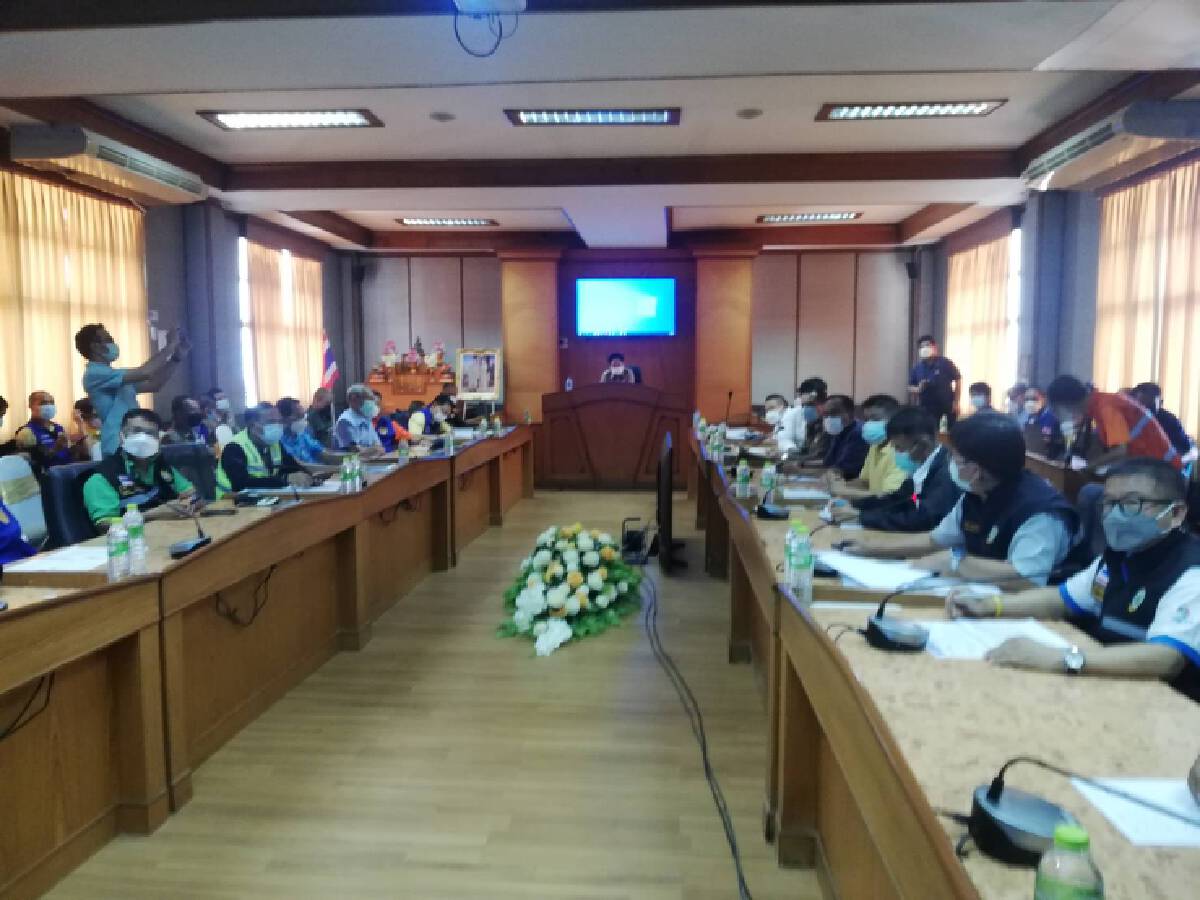 ผวจ.ใหม่ "ไกรสร กองฉลาด" ทำงานวันแรกเรียกประชุมแก้น้ำท่วมเมือง