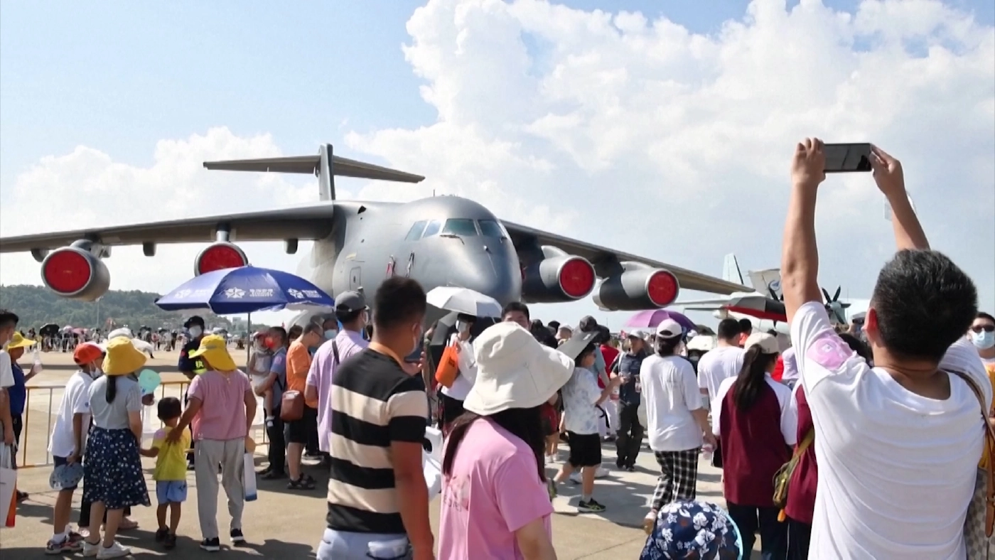 ปิดฉากงานแอร์โชว์ครั้งที่ 13 จีนขนเครื่องบินสร้างเองออกมาอวด