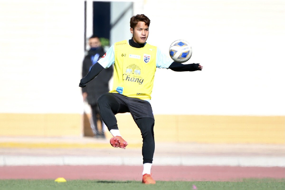 "โค้ชโย่ง" กำชับแข้งช้างศึก U23 เล่นรัดกุมเกมชนมองโกเลีย