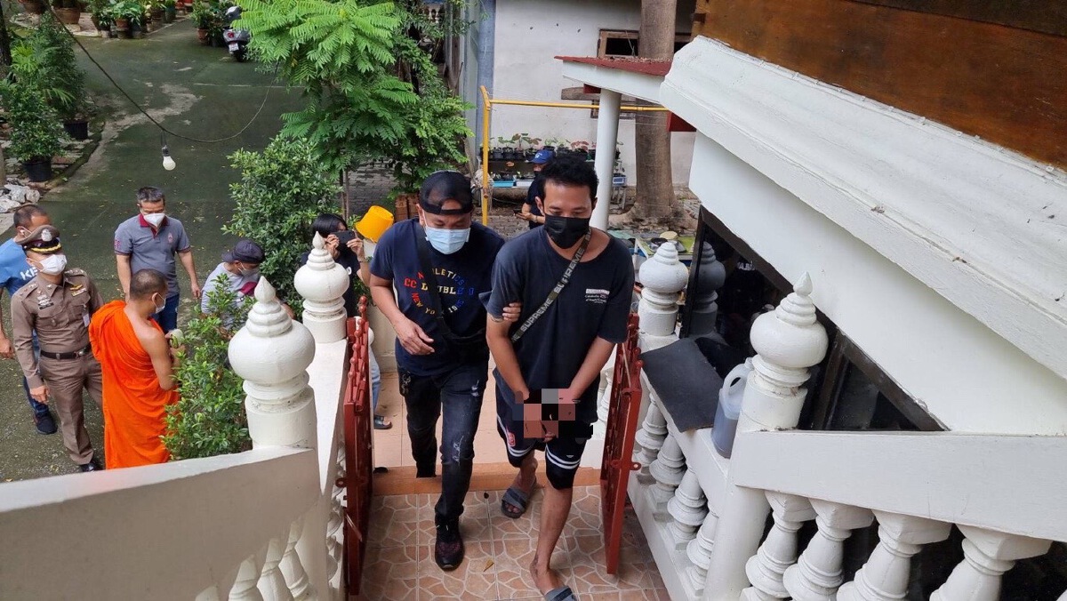 จับหนุ่มตกงานเอาปืนปากกาจำนำพระ ฉุนถูกด่าเลยขโมยมือถือพระแทน 