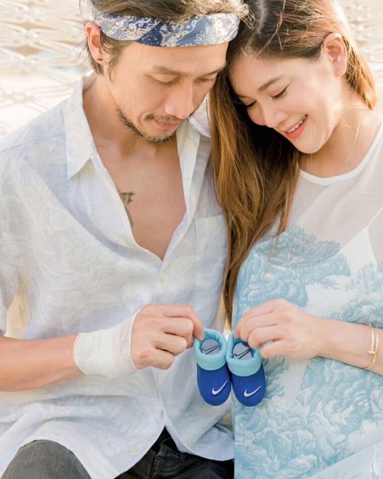 แห่ยินดี ก้อย รัชวิน คลอดแล้ว "น้องทะเล"
