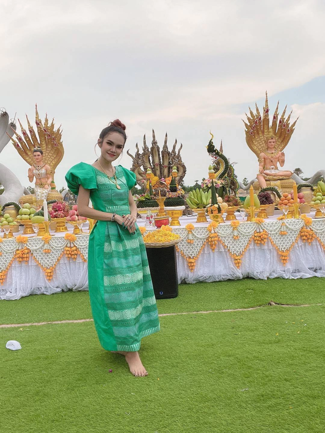 ศาลเตือน "แม่น้ำหนึ่ง" ห้ามชักชวนเล่นพนันหวยใต้ดิน