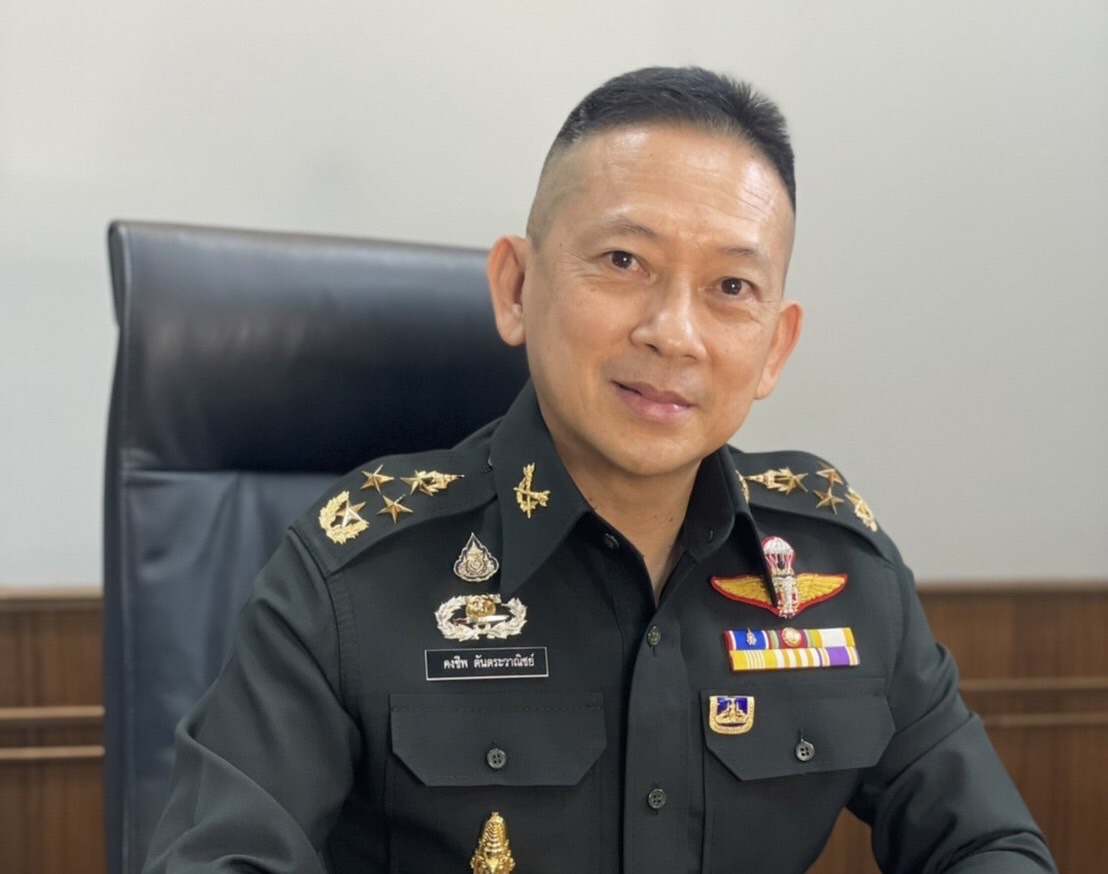 พลเอก คงชีพ ตันตระวาณิชย์ โฆษกกระทรวงกลาโหม