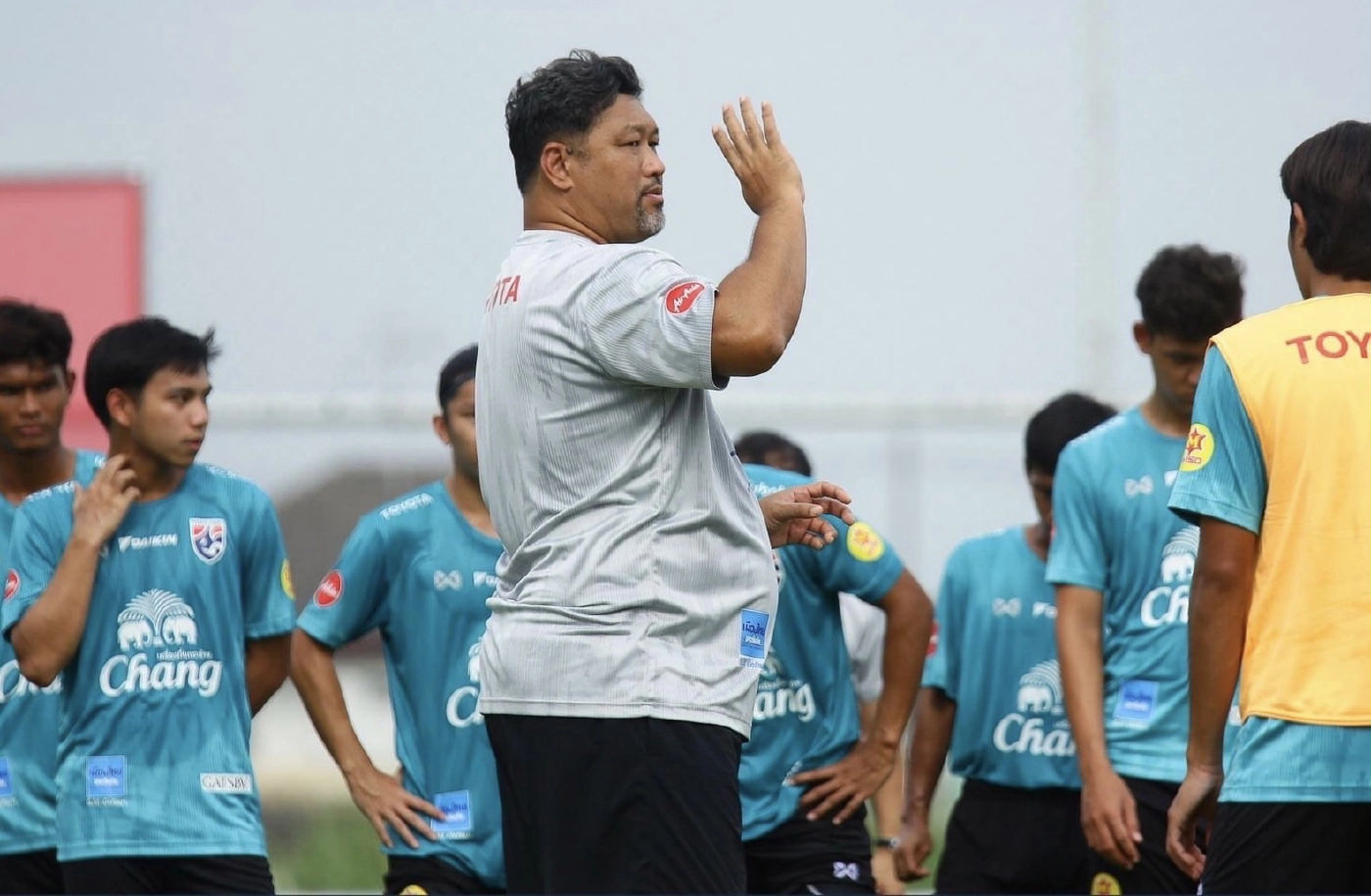 “โค้ชโย่ง” วรวุธ ศรีมะฆะ