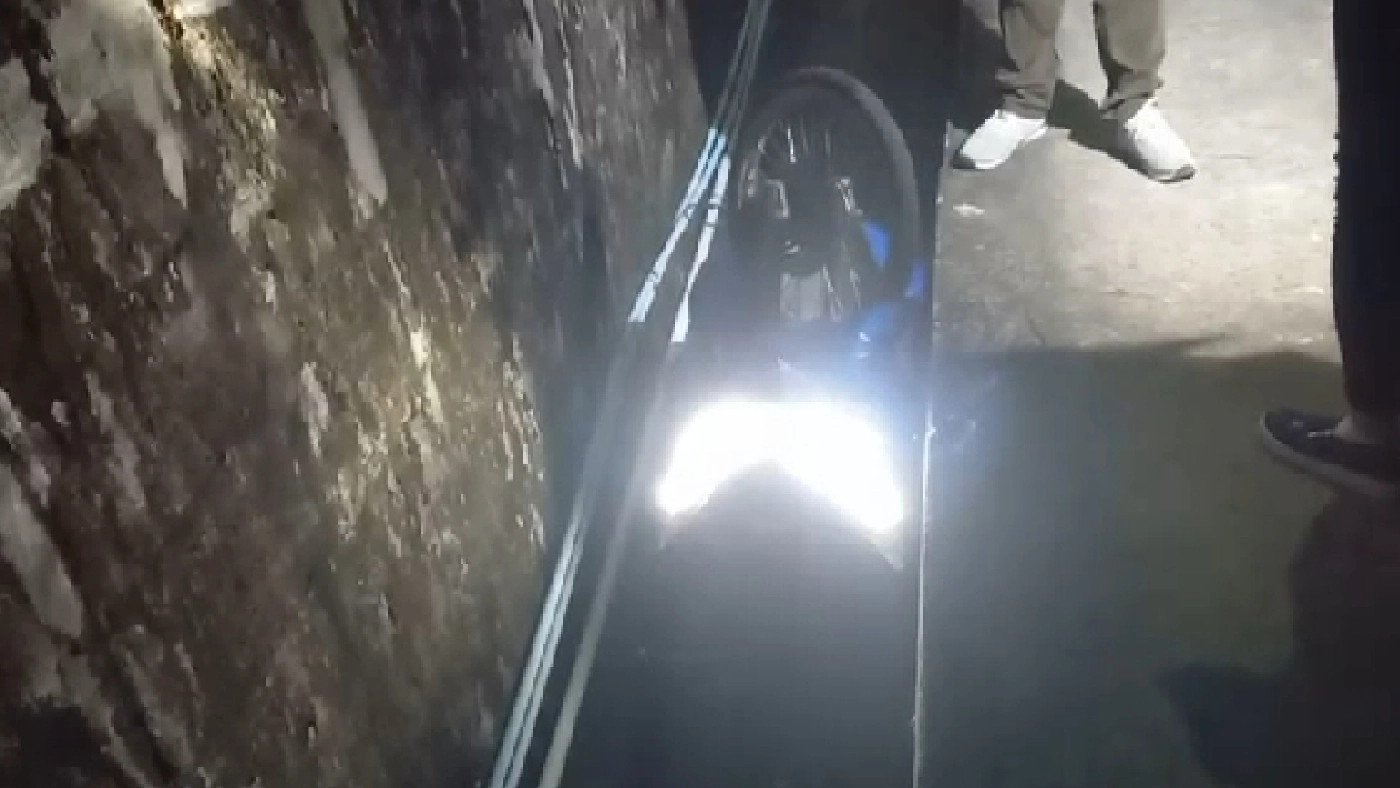 เมืองเถื่อน ขี่มอเตอร์ไซค์ไล่ยิงกันย่านทุ่งครุ ระบุ หลายครั้ง ยังจับไม่ได้