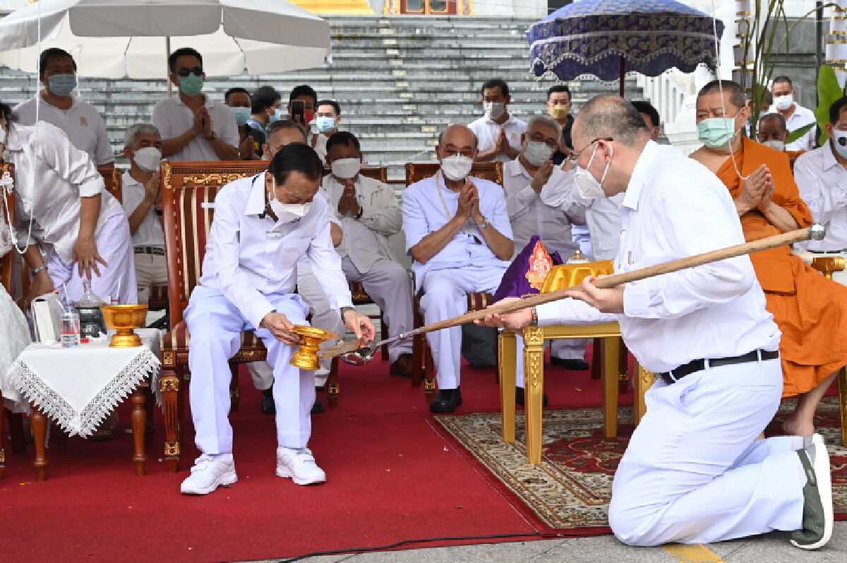 มูลนิธิป่อเต็กตึ๊ง จัดพิธีเททองหล่อพระบูชาและพระเครื่องหลวงปู่ไต้ฮง