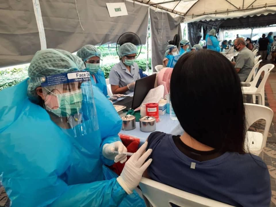 การฉีดวัคซีนเป็นวาระแห่งชาติ เพื่อเปิดประเทศรับนักท่องเที่ยว