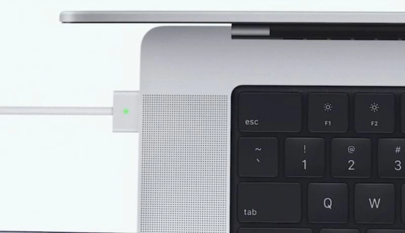 Apple เปิดตัว MacBook Pro จัดเต็มขุมพลัง พร้อมชิป M1 ตัวเทพสุดของ Mac