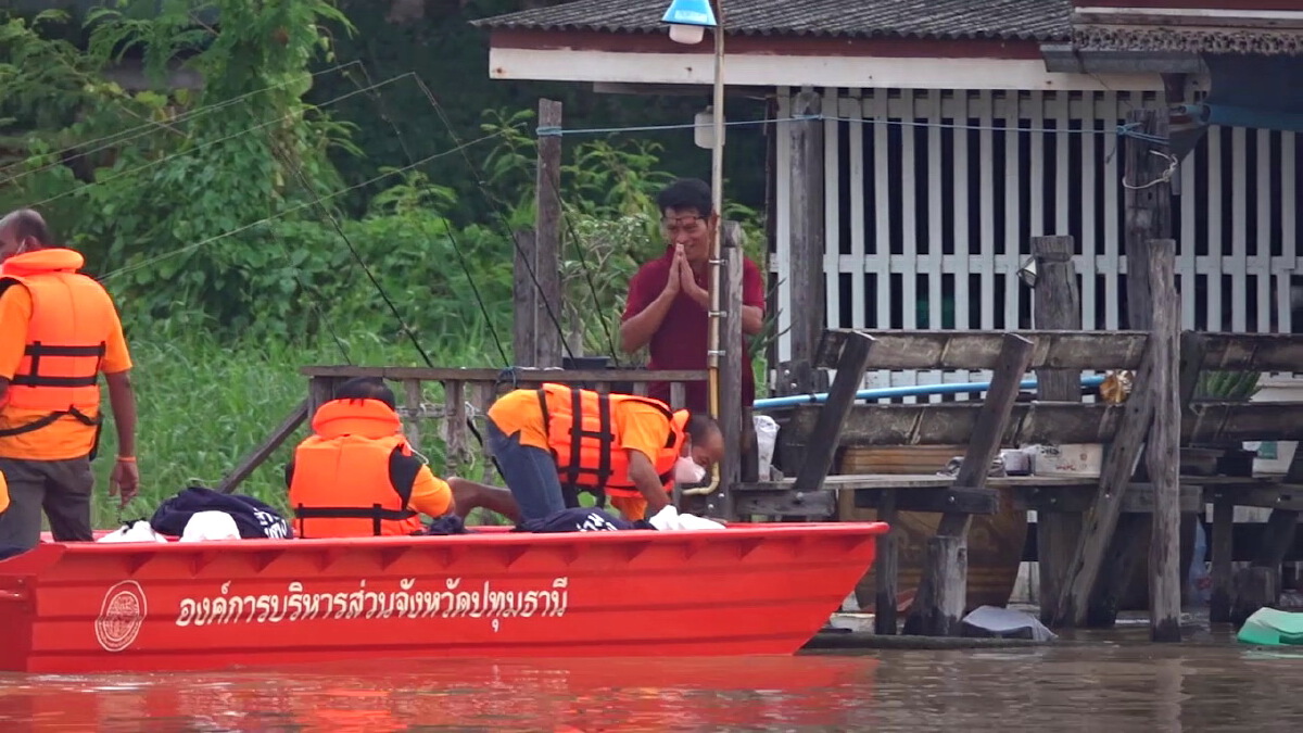 อบจ.ปทุมฯ วางแผนเตรียมรับมวลน้ำ 3,200 ลูกบาศก์เมตรต่อนาที