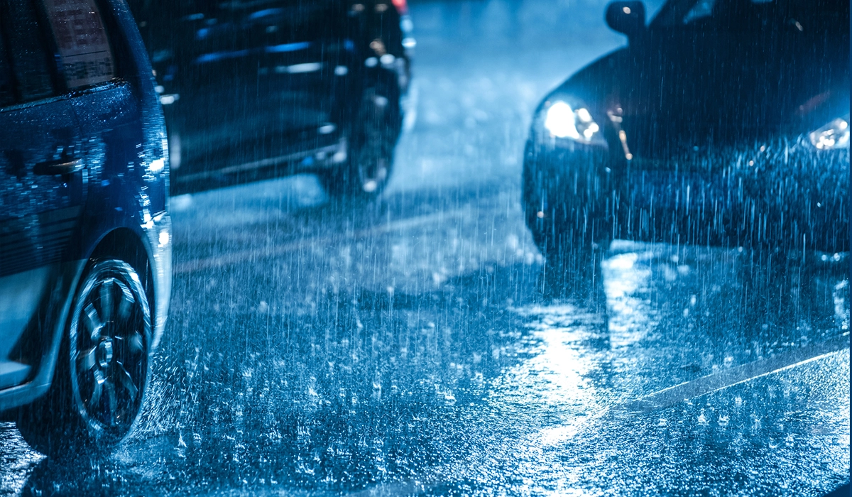เผย 7 เทคนิคขับรถในหน้าฝน รู้ไว้..จะได้ปลอดภัยในทุกเส้นทางการขับขี่