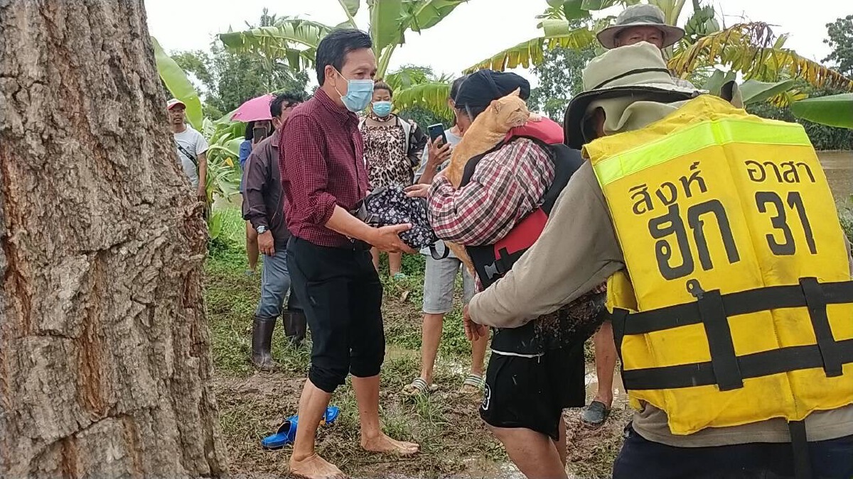 น้ำท่วม อ.สูงเนินได้รับผลกระทบเป็นวงกว้าง