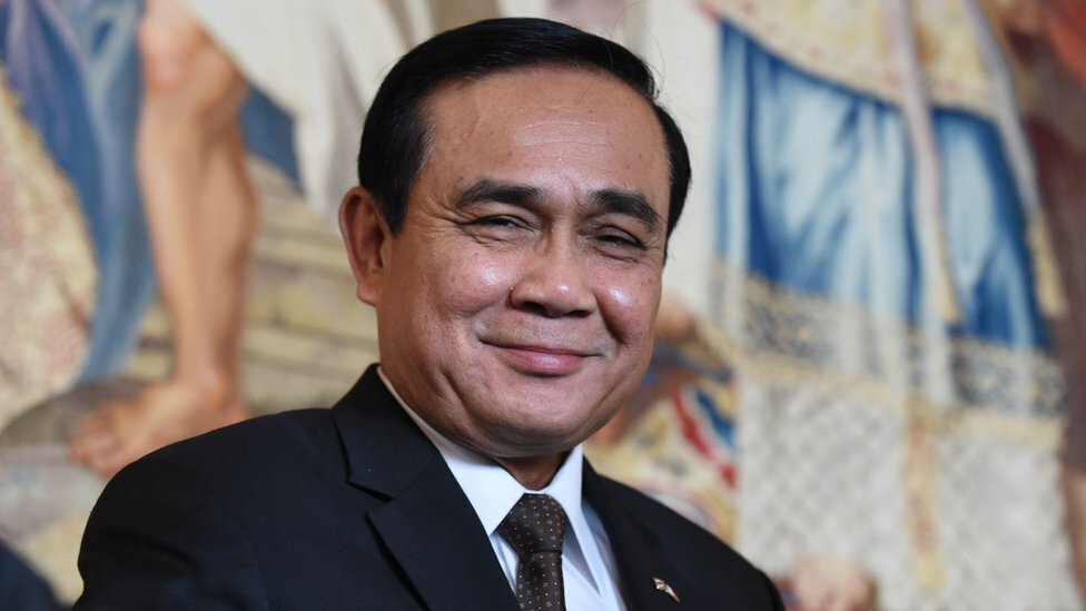 "ประยุทธ์" สั่งยกเลิกแบ่งงาน 4 กรม "หวั่น "ปชป." ถอนตัวรัฐบาลล่ม