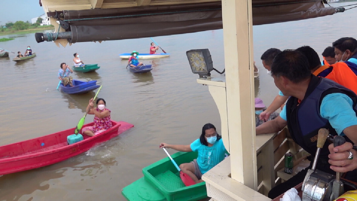 บิ๊กแจ๊สบูรณาการร่วมมูลนิธิมิราเคิล ออฟไลฟ์ มอบถุงยังชีพ