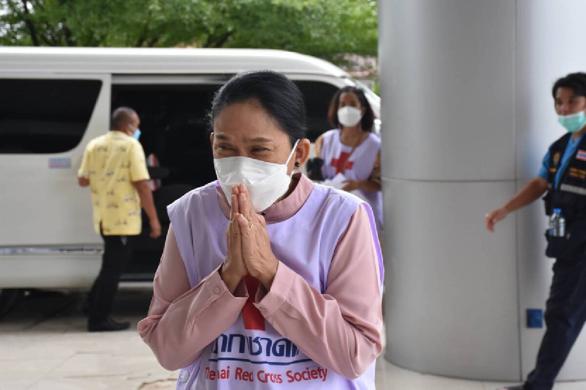 ภาคเอกชนมอบเครื่องอุปโภคบริโภค 4,000 ชุด 3 อำเภอ