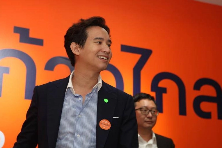 เพื่อไทย-ก้าวไกล ช่วงชิงจุดแข็ง สู่จุดขัดแย้ง