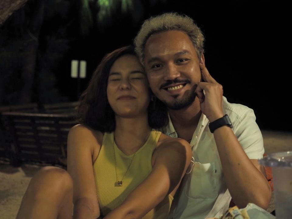 ไม่โสดแล้วจ้า “หมิว สิริลภัส” ซึ้งน้ำตาไหลถูกหนุ่มเซอร์ไพรส์ขอเป็นแฟน