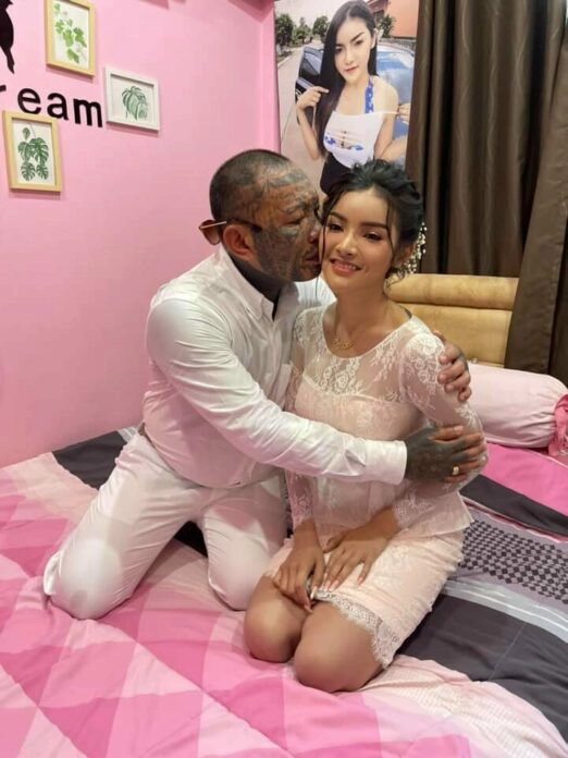 หมั้นแล้วจ้า "เก่ง ลายพราง" เน็ตไอดอลดังหมั้นแฟนสาว "น้องจอย"