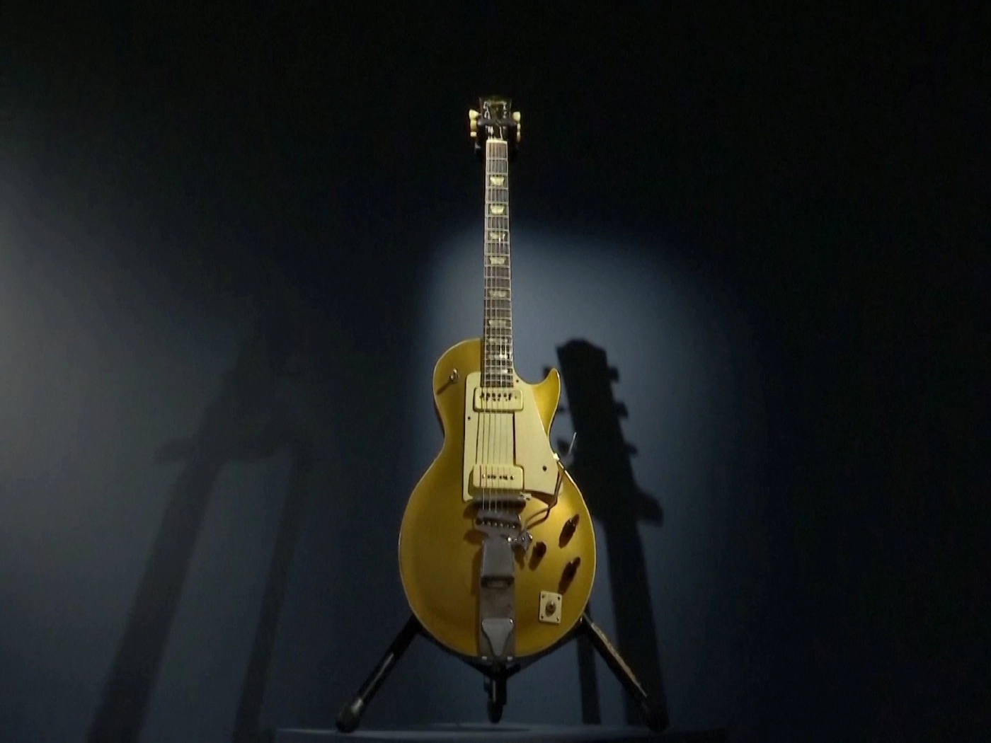 กีต้าร์เลส พอล ตัวแรกจะถูกนำออกมาประมูล