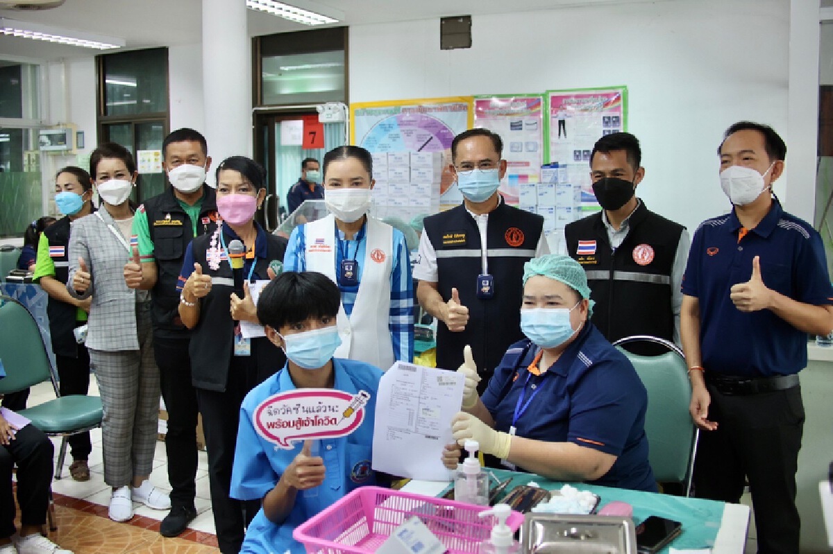 อบจ.โคราช นำร่อง ฉีด “ไฟเซอร์” โรงเรียนมัธยมในสังกัด