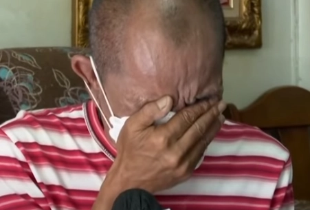 "โอเลี้ยง เชิญยิ้ม" ปล่อยโฮเปิดใจเล่าชีวิตสุดลำบากยอมขายดวงตาส่งลูกเรียน