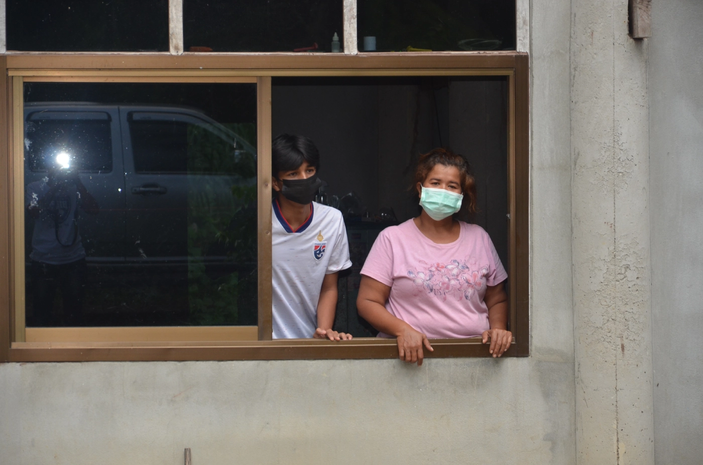 โวยหมู่บ้านถูกลืม ป่วยโควิดไร้การรักษา