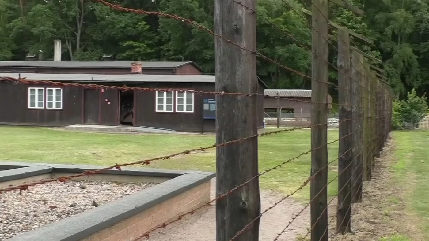 ปู่ทวดวัย 100 ปี ขึ้นศาลพิจารณาคดีนาซี