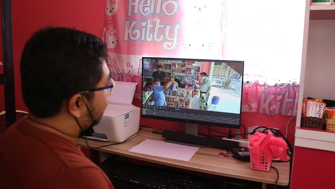 แม่ค้าแจ้งความจับเซลล์หลอกขายลูกอมแพงเกินจริง