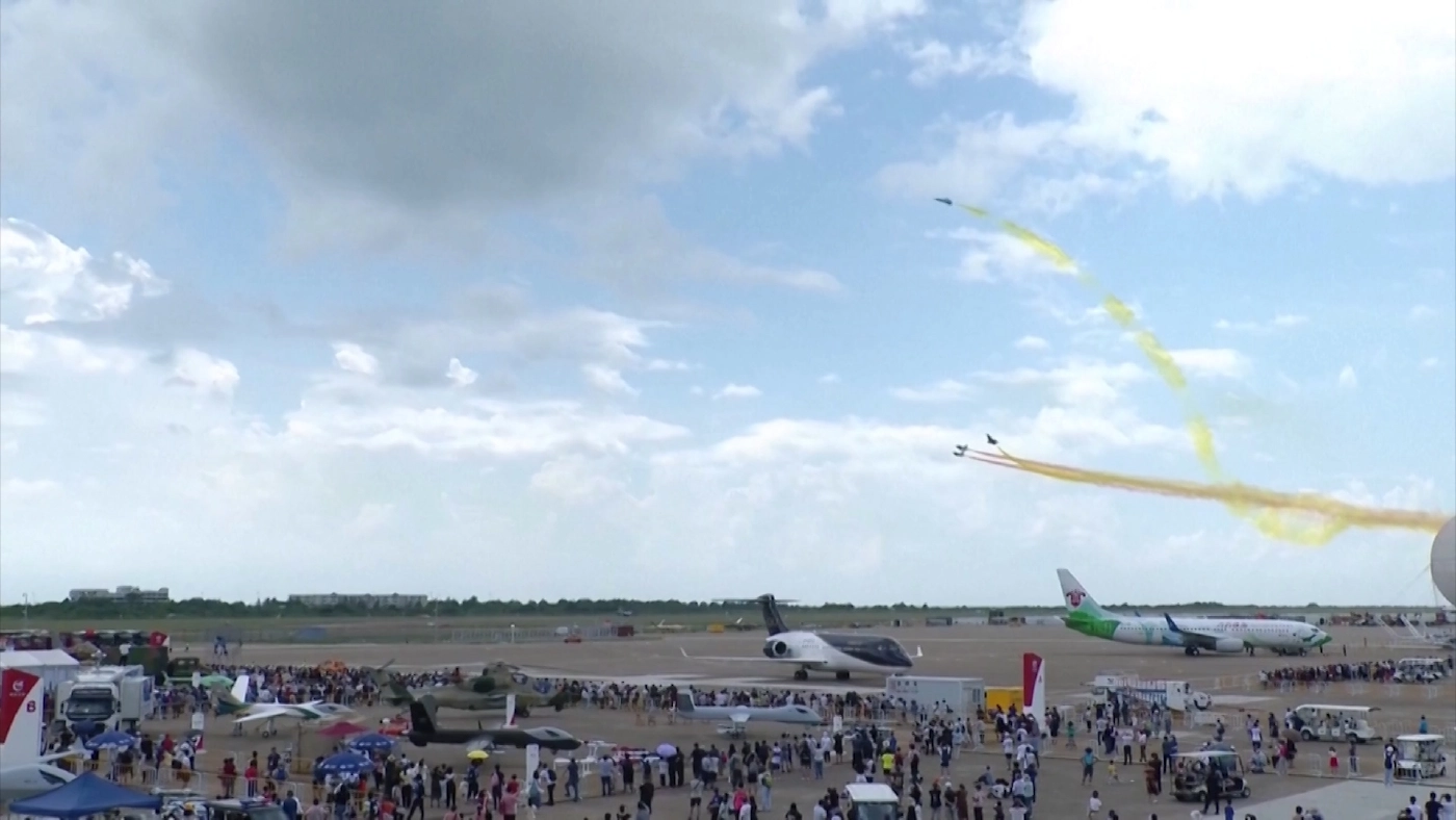 ปิดฉากงานแอร์โชว์ครั้งที่ 13 จีนขนเครื่องบินสร้างเองออกมาอวด