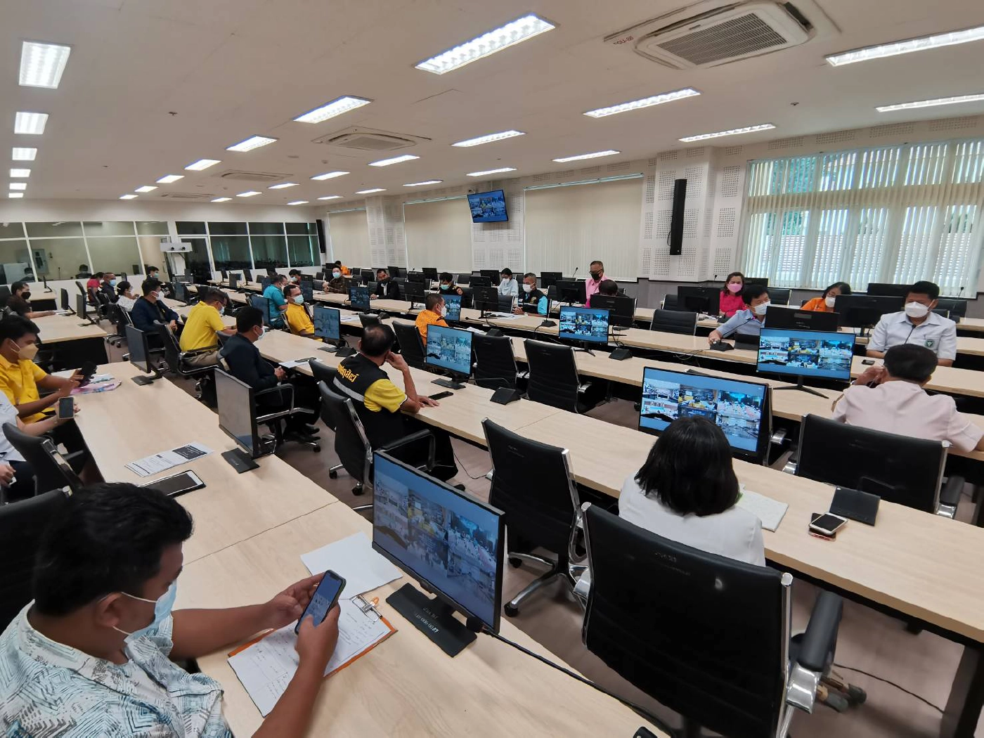 ติดโควิดเกือบทั้งหมู่บ้าน ผู้ว่าฯ พังงาสั่งตั้งศูนย์พักคอยทุกตำบล