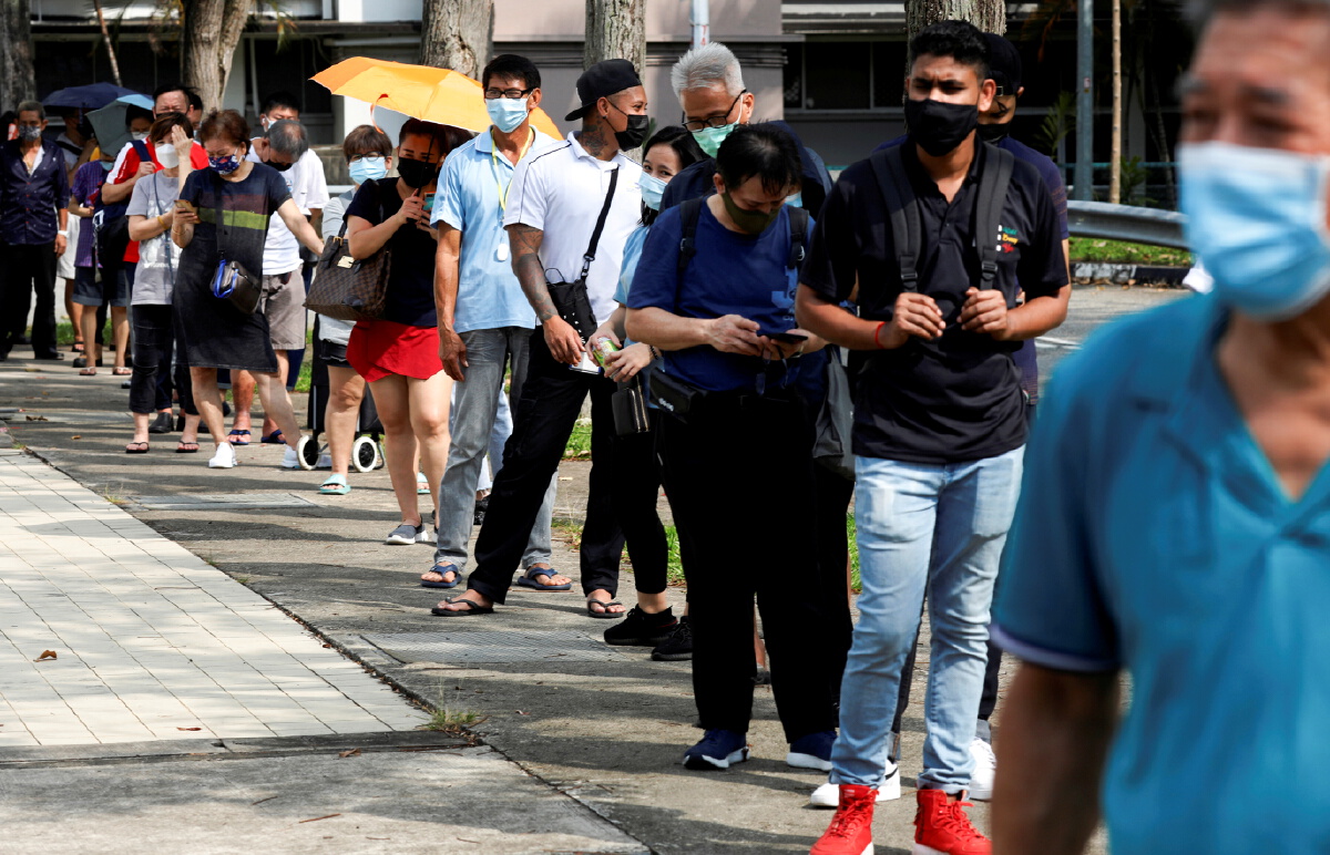 สิงคโปร์ห้ามผู้ใหญ่ไม่ฉีดวัคซีนพาเด็กเข้าห้างฯ