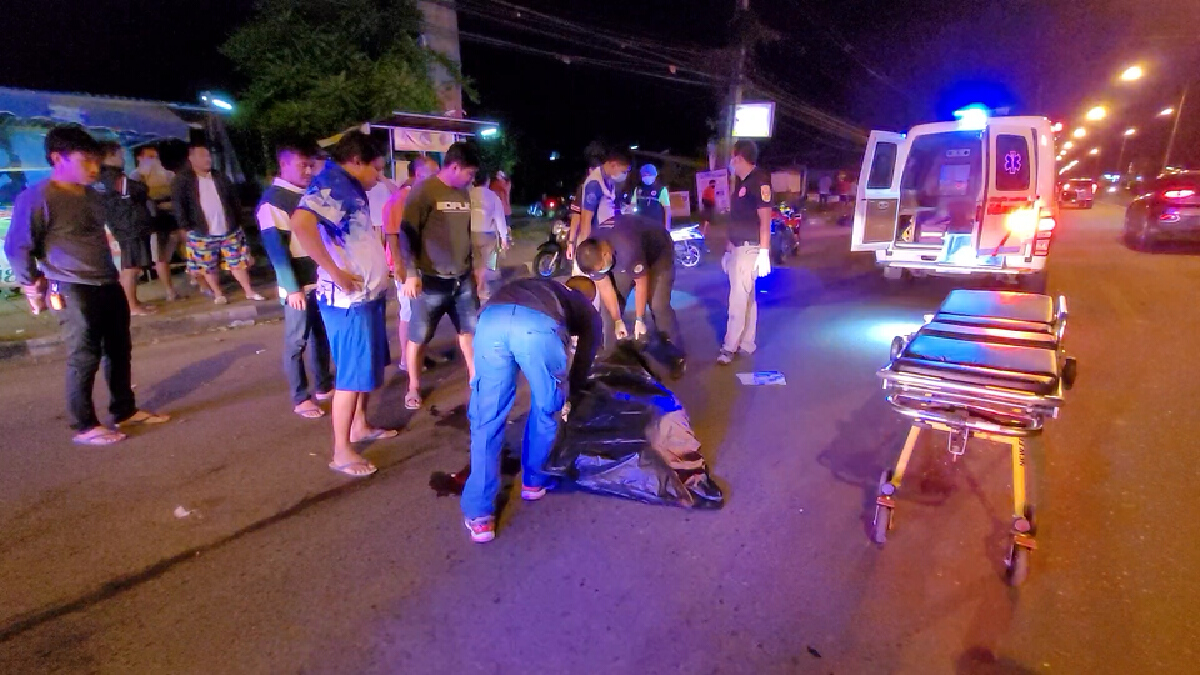 กลุ่มวัยรุ่นนับสิบรุมชกเพื่อนคู่กรณี แค้นชนเพื่อนตายแถมปากเสีย