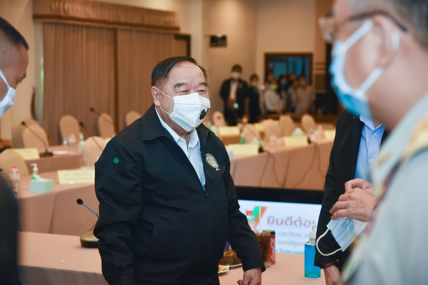 พลเอกประวิตร วงษ์สุวรรณ รองนายกรัฐมนตรี 