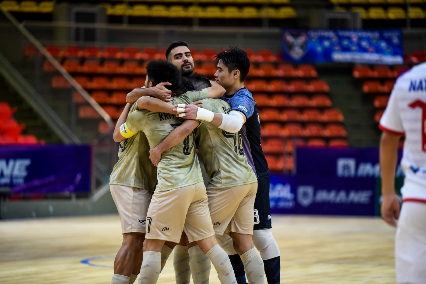 ฟรีไฟร์ บลูเวฟ ถล่ม ราชนาวี 5-0 ศึกฟุตซอลไทยลีก