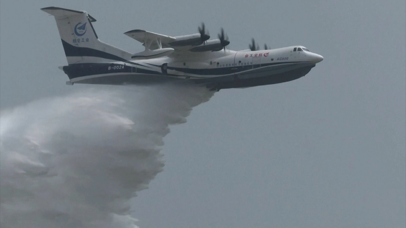 ปิดฉากงานแอร์โชว์ครั้งที่ 13 จีนขนเครื่องบินสร้างเองออกมาอวด