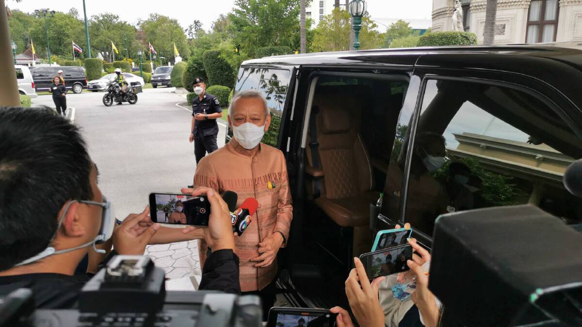 นายพิพัฒน์ รัชกิจประการ รมว.ท่องเที่ยวและกีฬา 