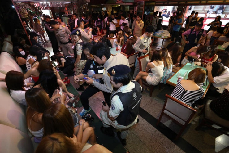 "ชูวิทย์" จี้ ตร.ตามจับเจ้าพ่ออ่างหนีคดี ชี้ช่องแหล่งกบดาน  