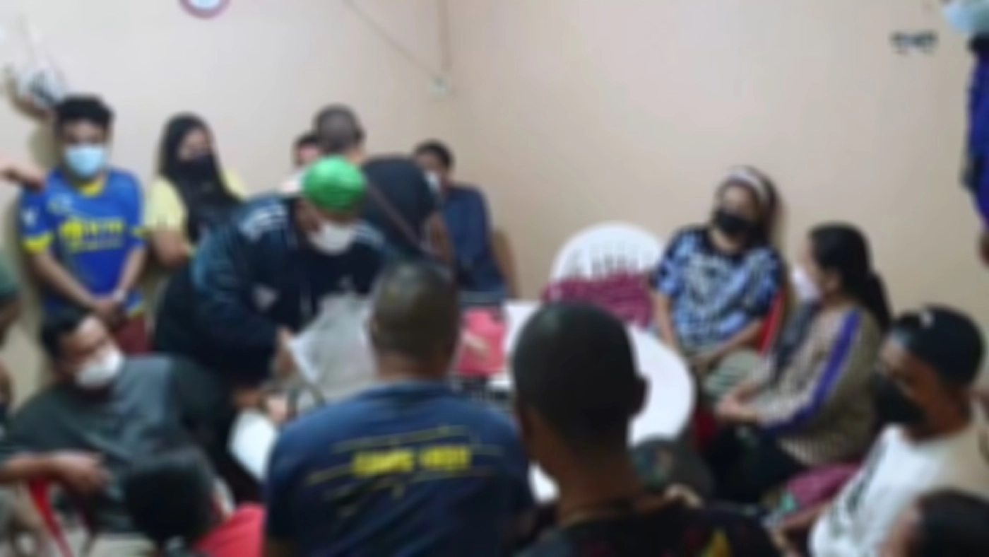 จับวงพนันหาดใหญ่ รวบนักพนันได้ 16 คน ลักลอบเล่นฝ่าฝืนพรก.