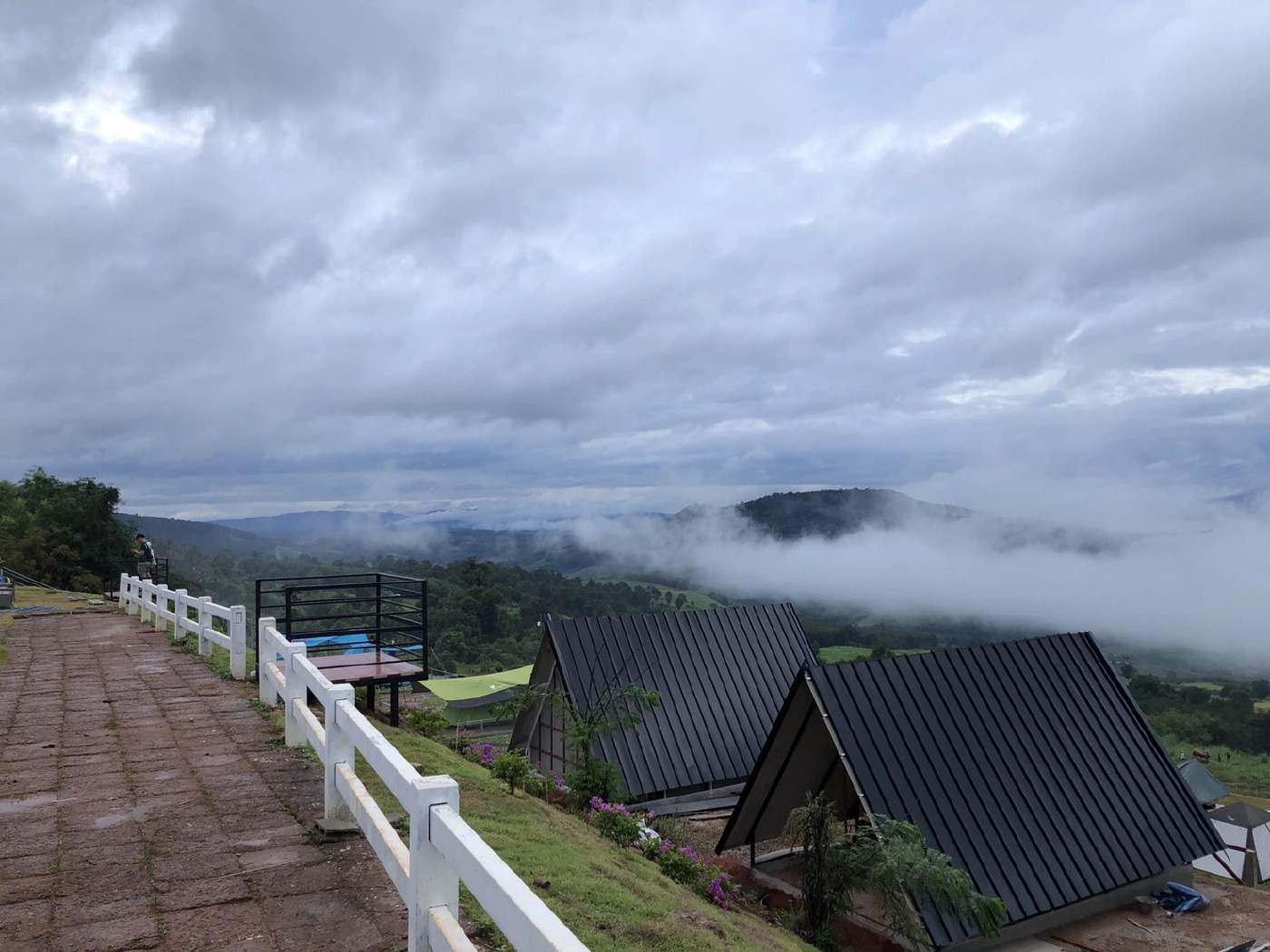 ชวนเที่ยวและสัมผัสอากาศเย็นวิวสวยทะเลหมอกที่ไฮตาก