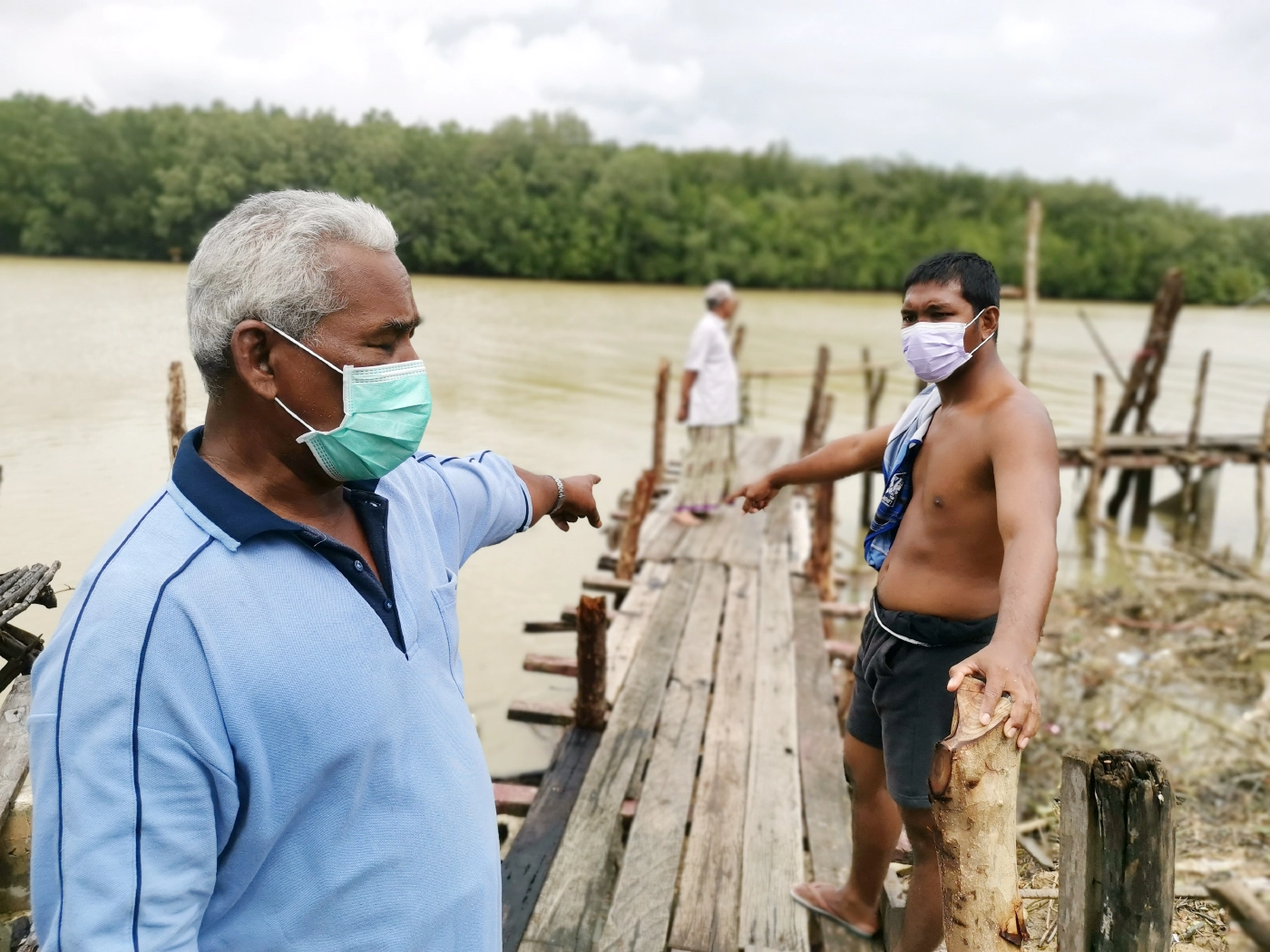 ทุกข์ชาวบ้านริมทะเลพังงา สะพานหมู่บ้านพังไร้รัฐเหลียวแล