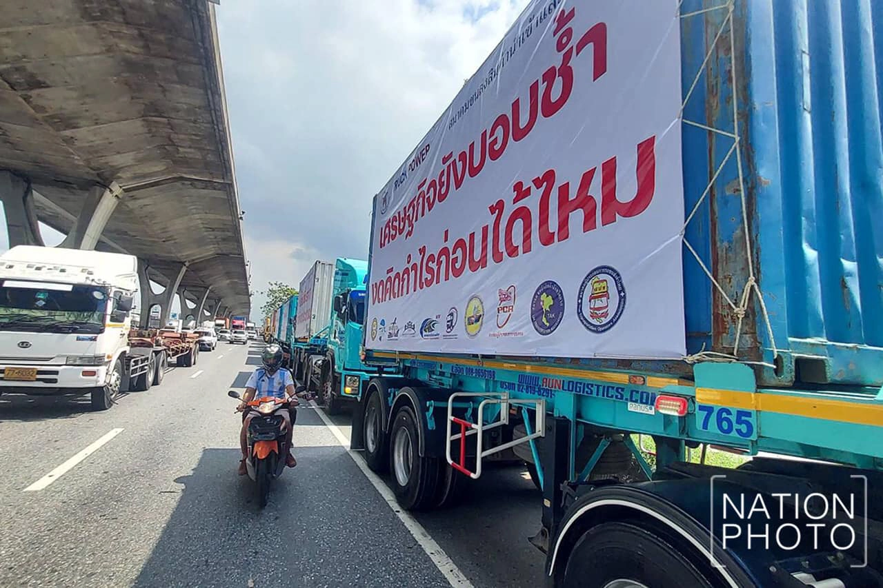 น้ำมันดีเซลแพง ประท้วงลดขนส่ง 20% ก.คมนาคม เร่งเคลียร์ สหพันธ์การขนส่งทางบก