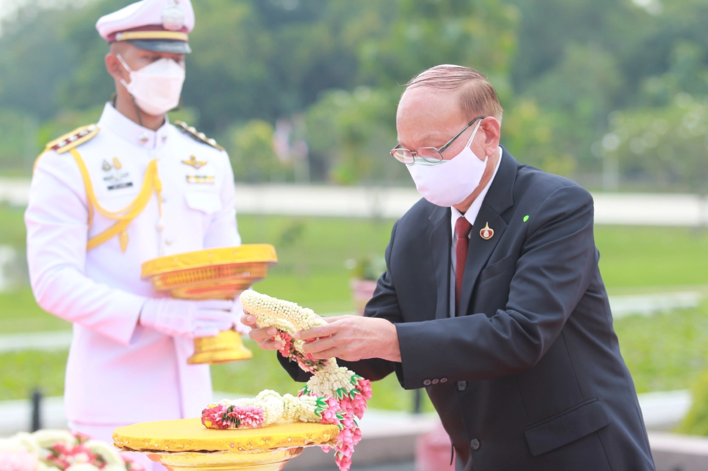 ผบช.ตชด.สักการะ “สมเด็จย่า” เนื่องในวันพระราชสมภพ