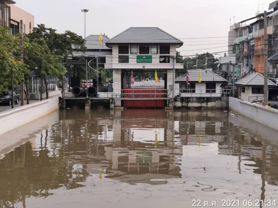 ผู้ว่าฯกทม. เผยสถานการณ์น้ำเหนือไหลผ่านเจ้าพระยา เฝ้าระวังต่อเนื่อง