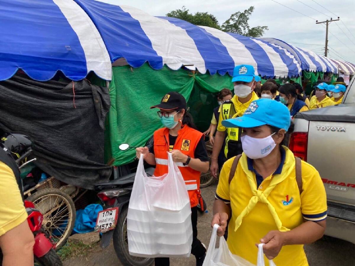 ปภ.เผย น้ำยังท่วมในพื้นที่ 12 จังหวัด แต่ภาพรวมสถานการณ์เริ่มคลี่คลาย